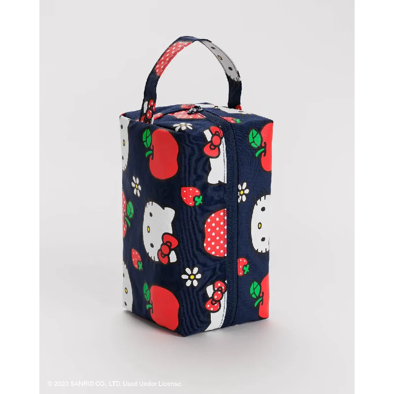 Hello Kitty x Baggu Dopp Kit (Apples)