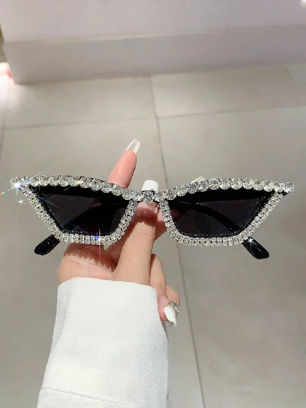 1pc Women's New Stylish Black Cat Eye Sunglasses With Rhinestone Decoration