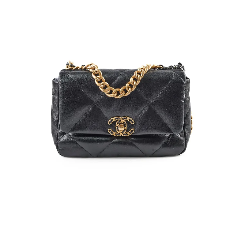 Chanel Small 19 Black 31 Series