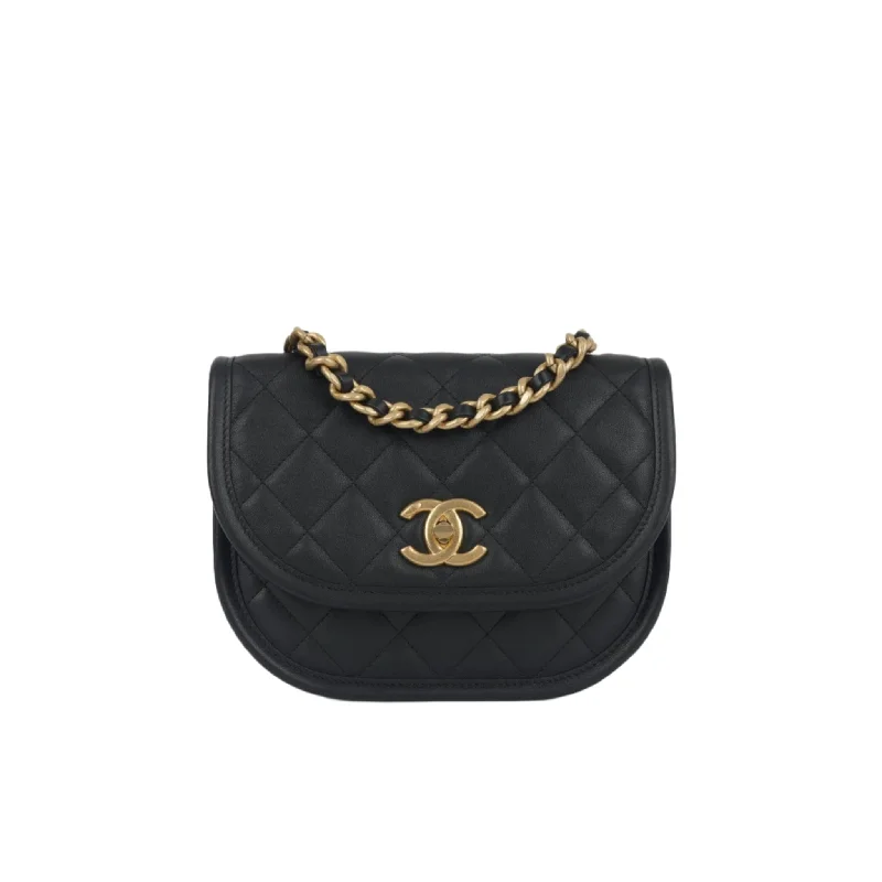 Chanel Classic Messenger Flap