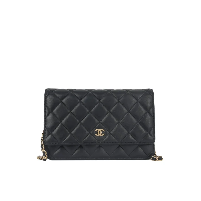 Chanel Classic Wallet on Chain