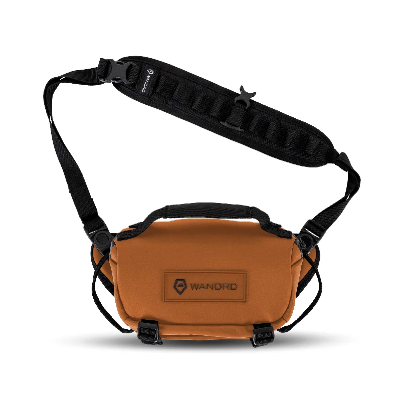 Wandrd Rogue 3L Sling - Sedona Orange