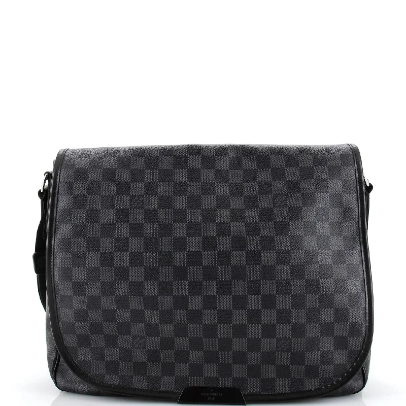 Daniel Messenger Bag Damier Graphite GM